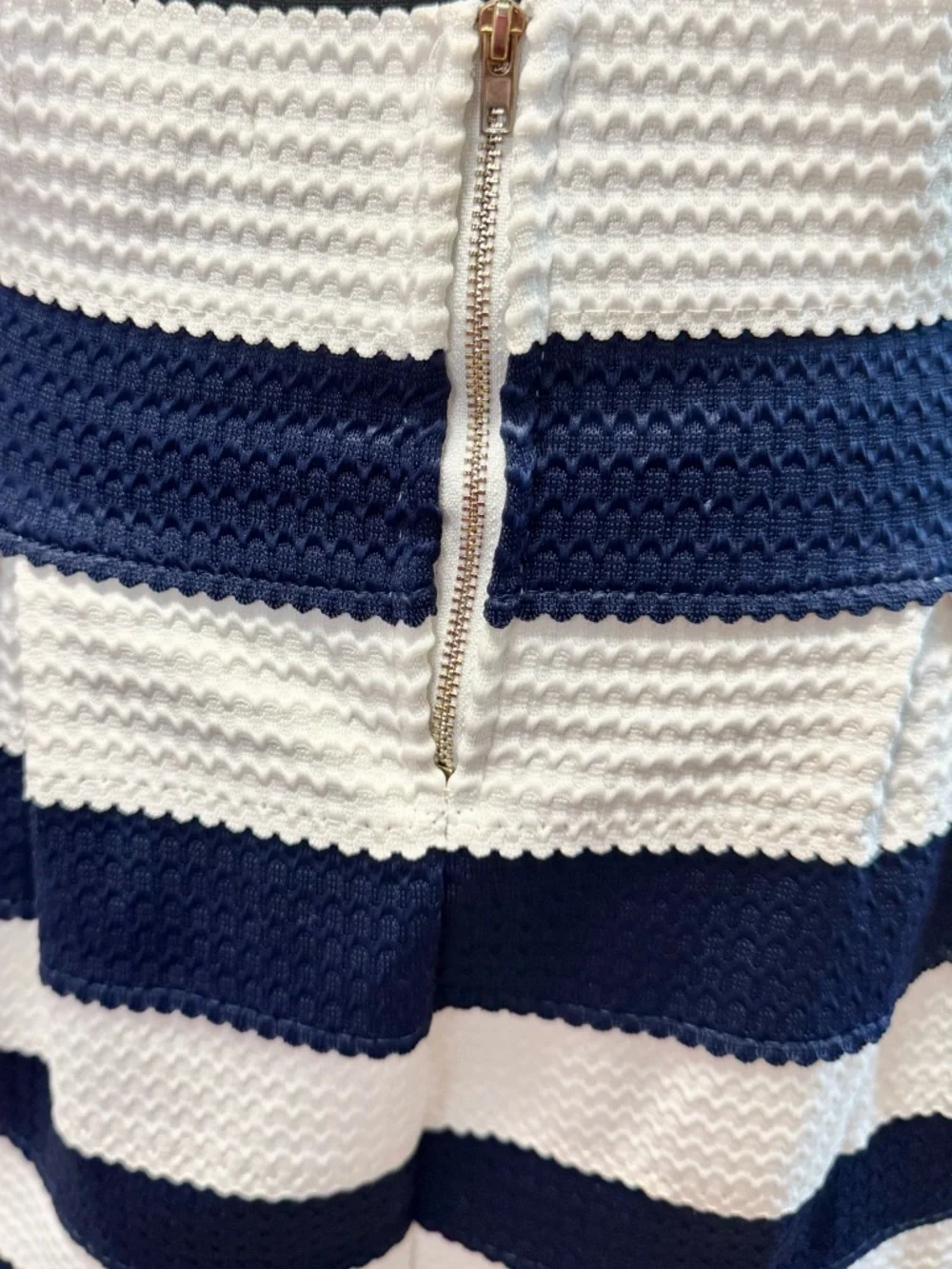 Neslay Navy White Striped Skater Skirt Textured Fit Flare Mini XS - Picture 3 of 4